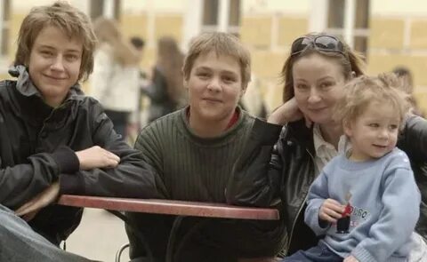 Кемпірлердің есектерінің порнофотосуреттері