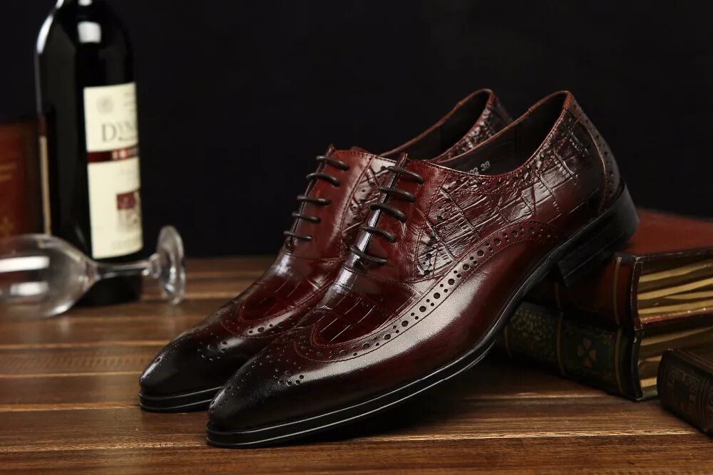 Дорогие ботинки мужские. Мужские кожаные tufli 2025. туфли мужские брендовые. дорогие мужские туфли. итальянские туфли мужские.