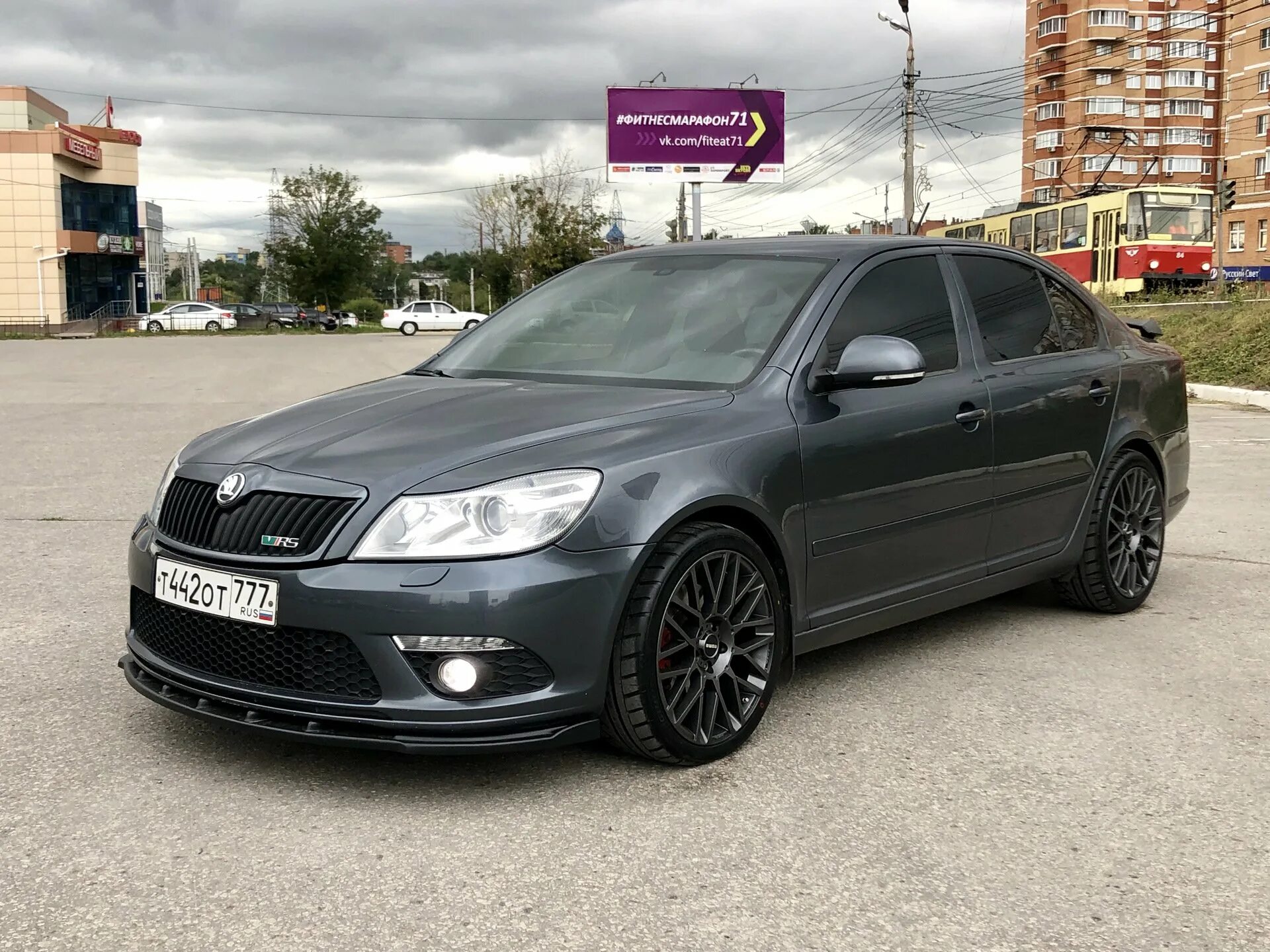 Skoda Octavia a5 черная r17. Skoda Octavia a5 2011 черная. Skoda Octavia a5 RS черная. Skoda Octavia a5 r18.