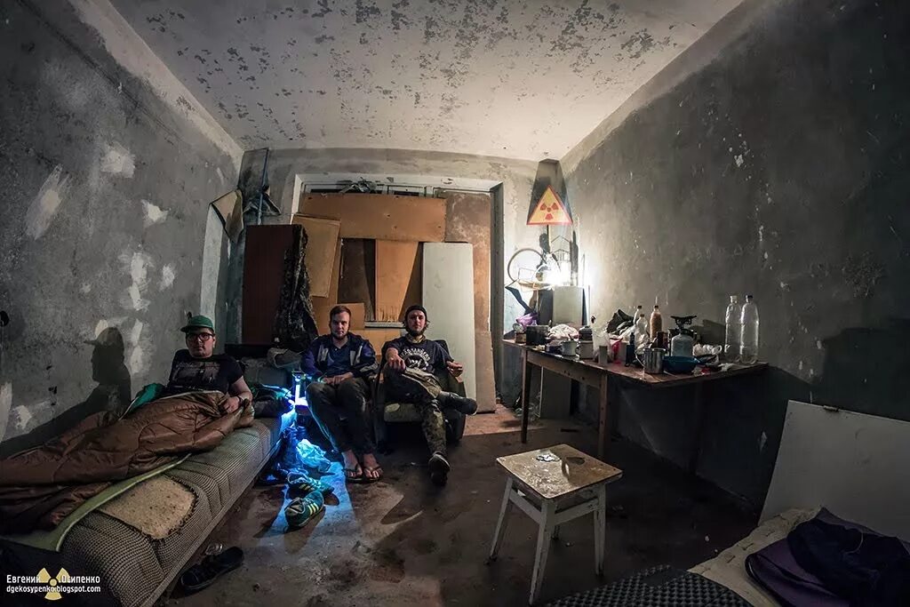 Кибер кожа в припяти что это такое. Кибер кожа в припяти что это такое фото. Заброшенный морг в припяти. Фильм чернобыли 2020 госпиталь. Припять школа 4.