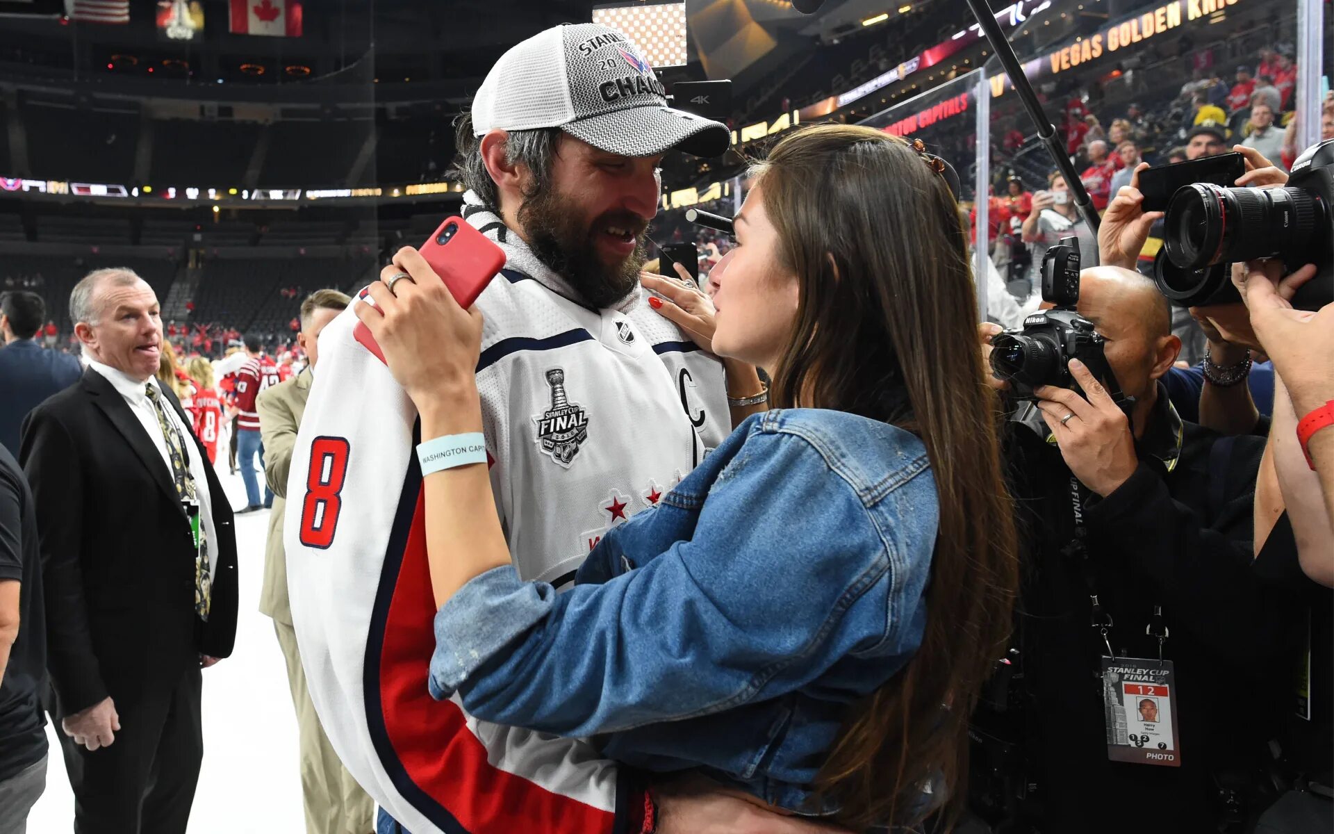 анастасия шубская, жена хоккеиста александр. овечкин семья фото. александр овечкин с женой и детьми. александр овечкин 2021 с женой. овечкин александр и шубская.