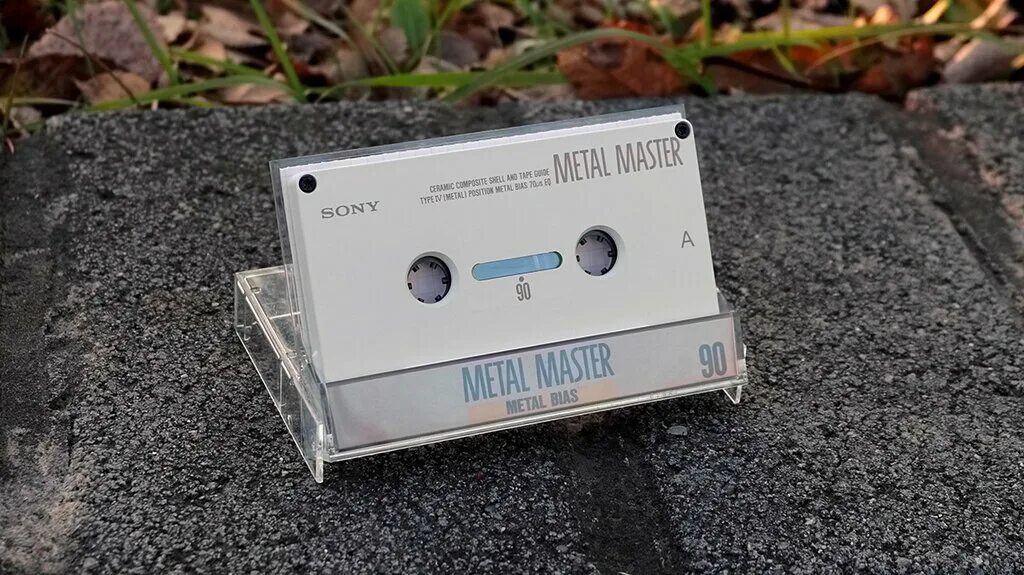 Кассеты сони. Аудиокассета Sony Metal Master 90. Metal Sony 90 аудиокассета. Cassette Sony xtune2. Кассета Sony Master.