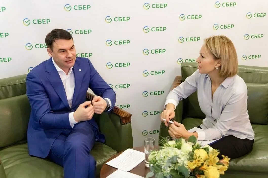 расписание сбербанка. банк сбербанк отделение. сбербанк работает в субботу. сбербанк филиалы работающие в субботу. сбербанк рабочие часы.