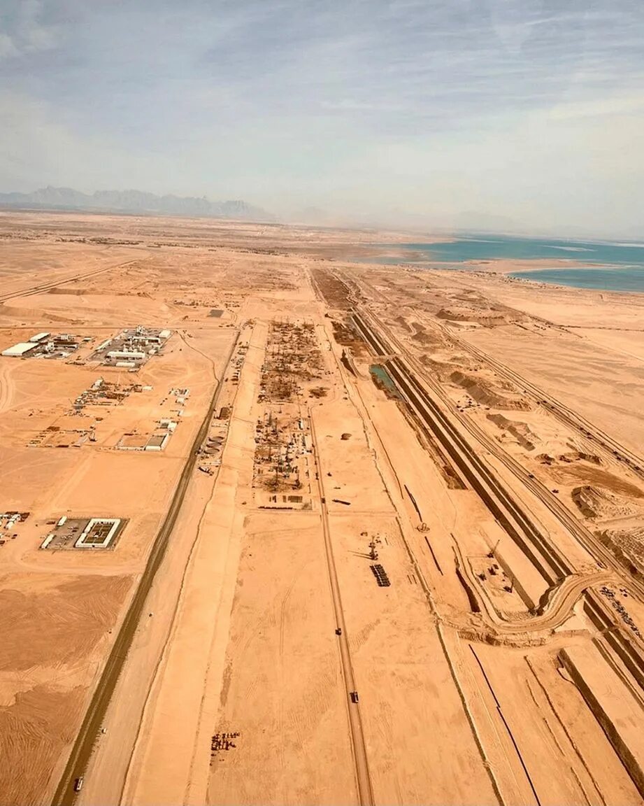 Гигантские постройки. Лежачий небоскреб в саудовской аравии. Неом саудовская аравия. Лежачий небоскреб в саудовской аравии. The line саудовской аравии.