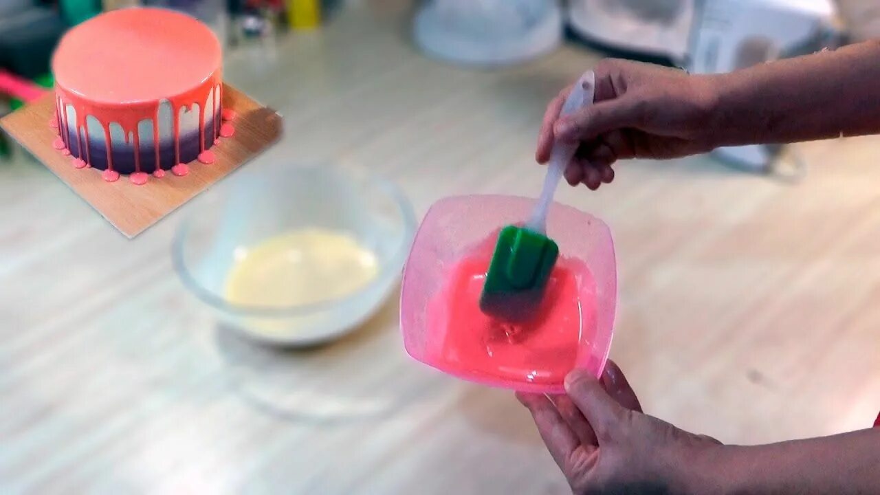 Глазурь для торта из какао. Шоколадная глазурь цвет волос. Как делать глазурь видео. Как делать глазурь видео. Шоколадная помадка для торта.