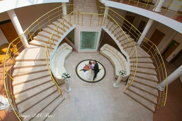 Приморский загс спб. Ланцова марина николаевна загс приморского. Дворец бракосочетания стародеревенская. Ланцова марина николаевна загс приморского. Загс приморского района спб.