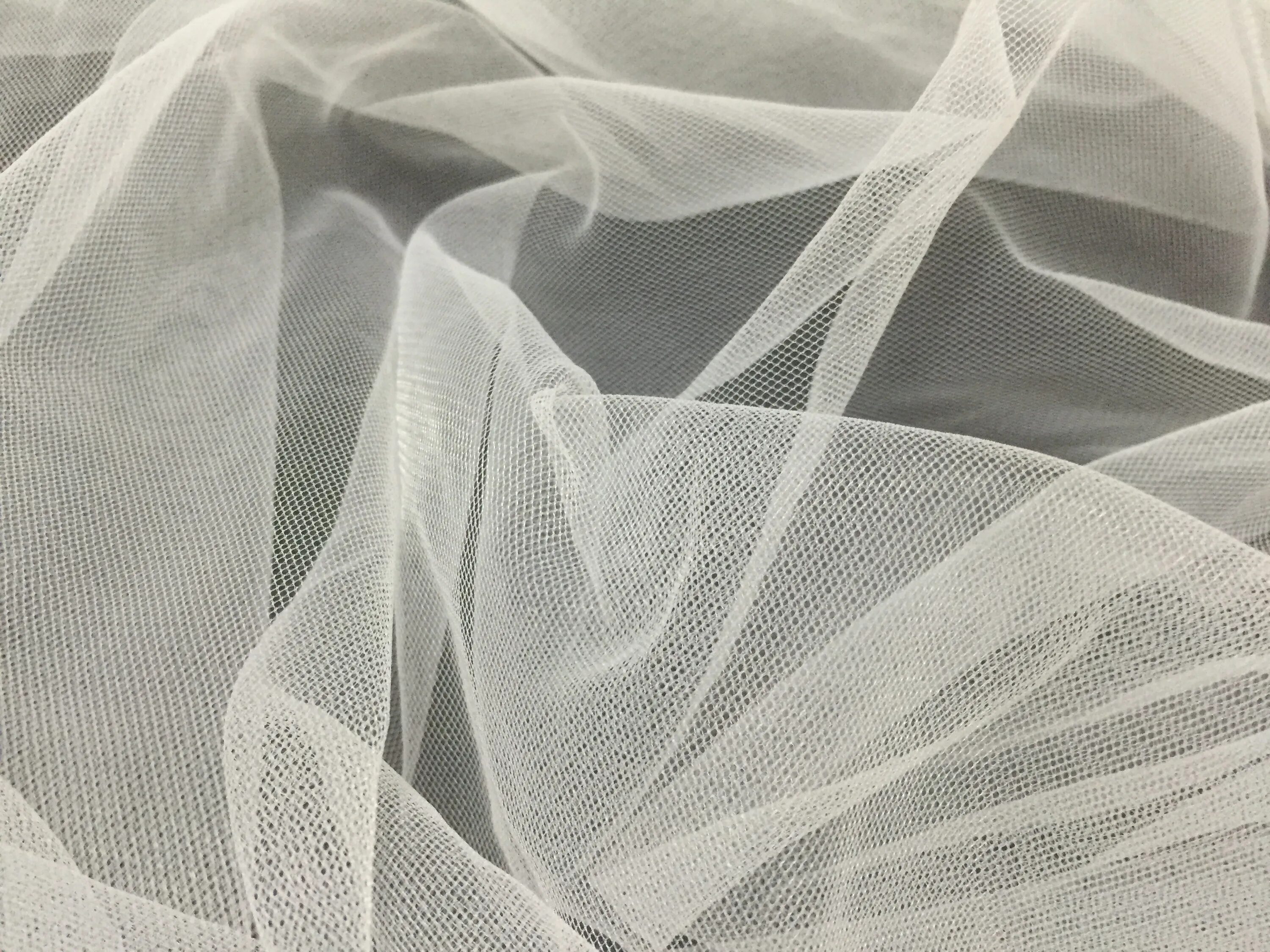 Полупрозрачная сетчатая ткань. Тюль сетка крелен td9000 td collection. Легкая прозрачная сетчатая ткань 4. Сетка фатин. Сиреневая сетка ткань.