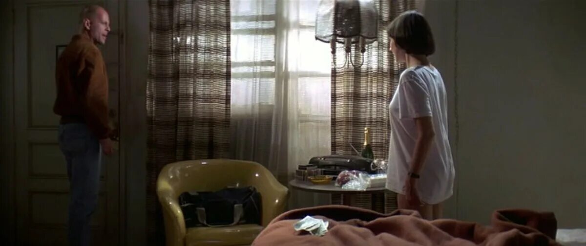 Неудавшийся Секс С Марией Ди Медейруш – Генри И Джун (1990)