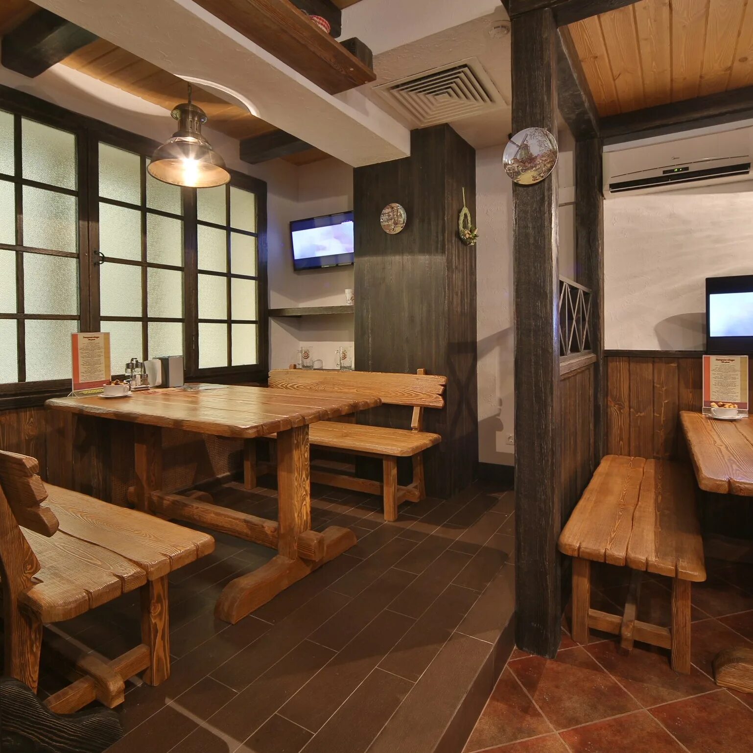 Бар современник. Современник бар димитровграда. Налбандяна 63 ростов на дону. Димитрова 18б димитровград. Бар современник.