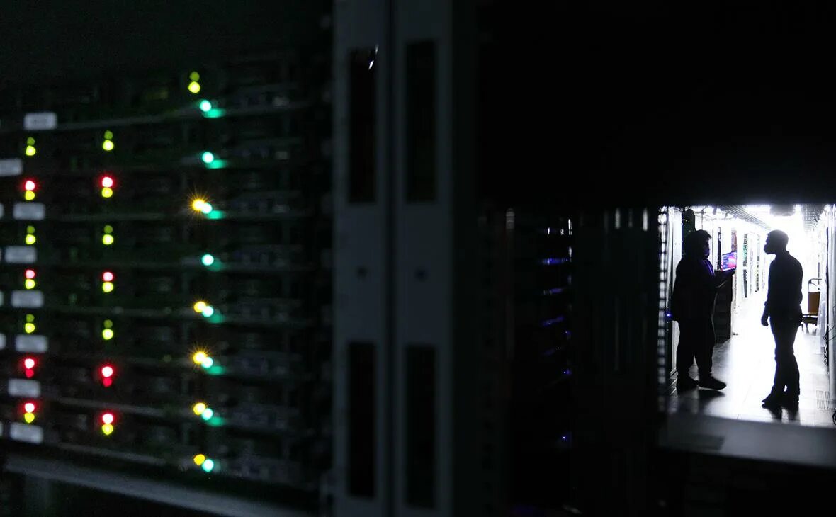 Дата центр. Фото новости сервера. Дата центр. Сервер. Серверное помещение.