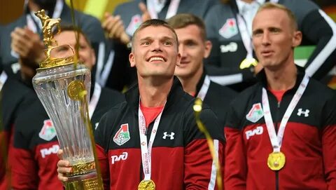 Чемпионы футболисты