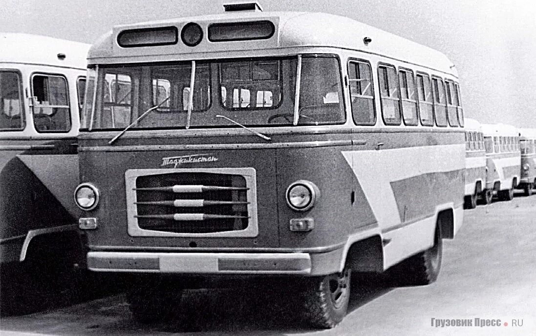Автобус ЧАЗ 3205 Таджикистан. Автобус Таджикистан-1. ЧАЗ Таджикистан-1. Советский автобус Таджикистан. Автобусы 1 1а