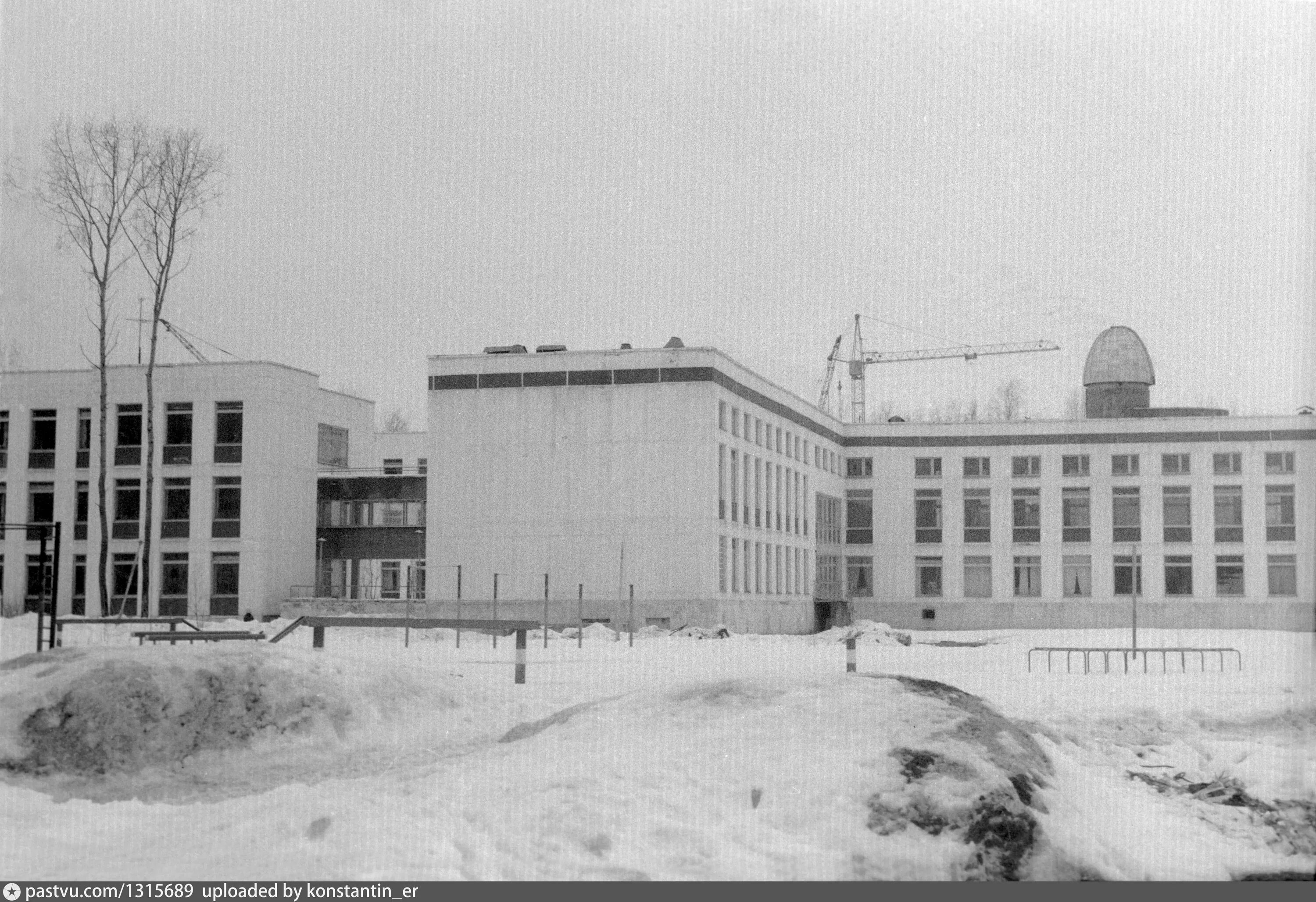 Школы г троицка. Гимназия 5 Троицк Москва. Троицк Московская школа 2. 5 Школа Троицк Москва. Гимназия 6 Троицк Москва.