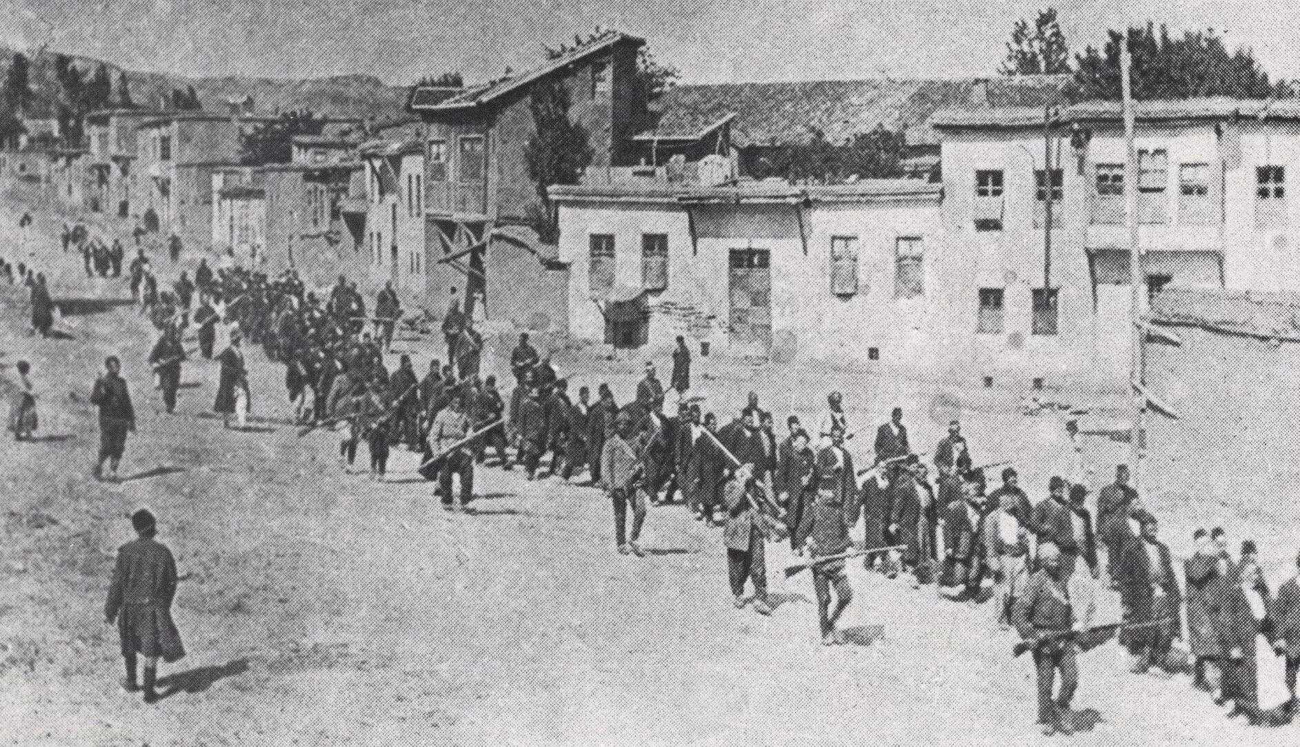 Карабах беженцы азербайджанцы 1990. 24 апрель 1915 в османской империи. Депортация азербайджанцев из армении 1987-1991. Геноцид армян 1915 зверства. Геноцид армянского народа 1915.