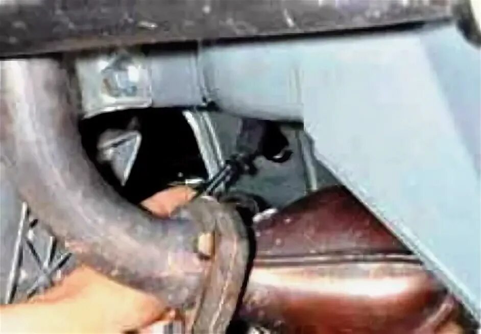 Датчик кислорода лада гранта 8 клапанов. Датчик кислорода гранта где находится. Датчик кислорода гранта где находится. Лямбда зонд гранта 8 клапанная. Датчик кислорода гранта где находится.