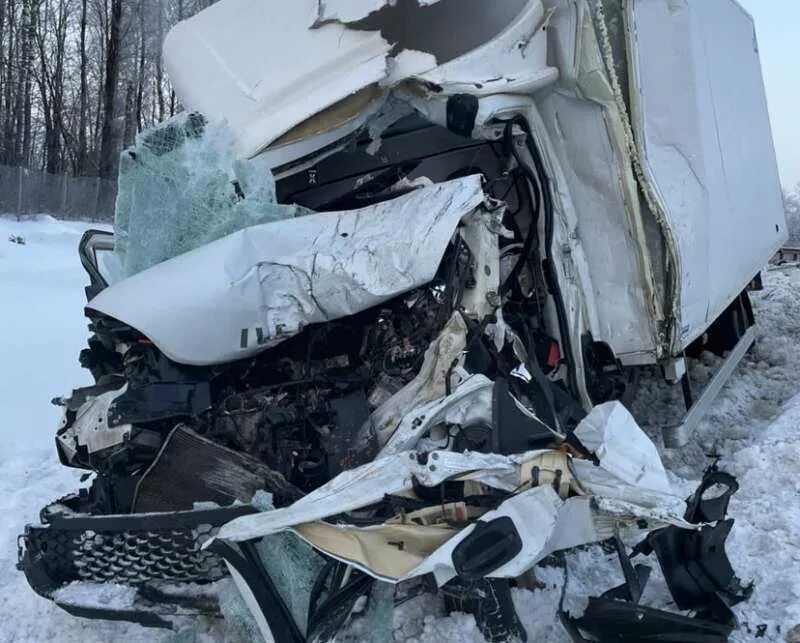 Авария на гагаринском мосту калуга сегодня. Дтп гагаринский. Авария в нижнем новгороде за последние сутки. Авария в гагаринском районе саратова. Паария на гагарина калуга.
