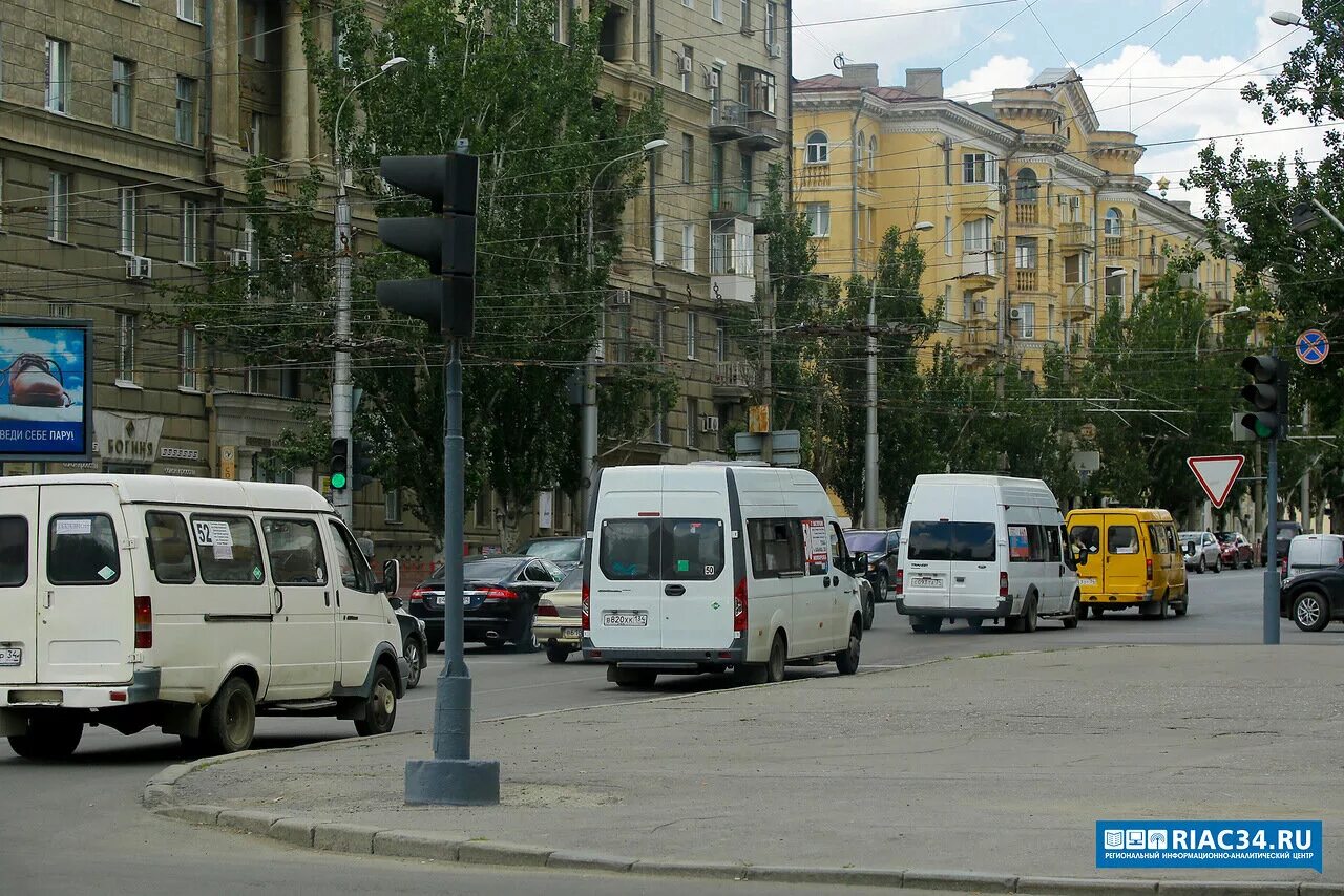 88 автобус волгоград маршрут. Маршрутка Волгоград. Маршрутка Волгоград Волгоград. Маршрутка Волгоград фото. Маршрутка 6а Волгоград.