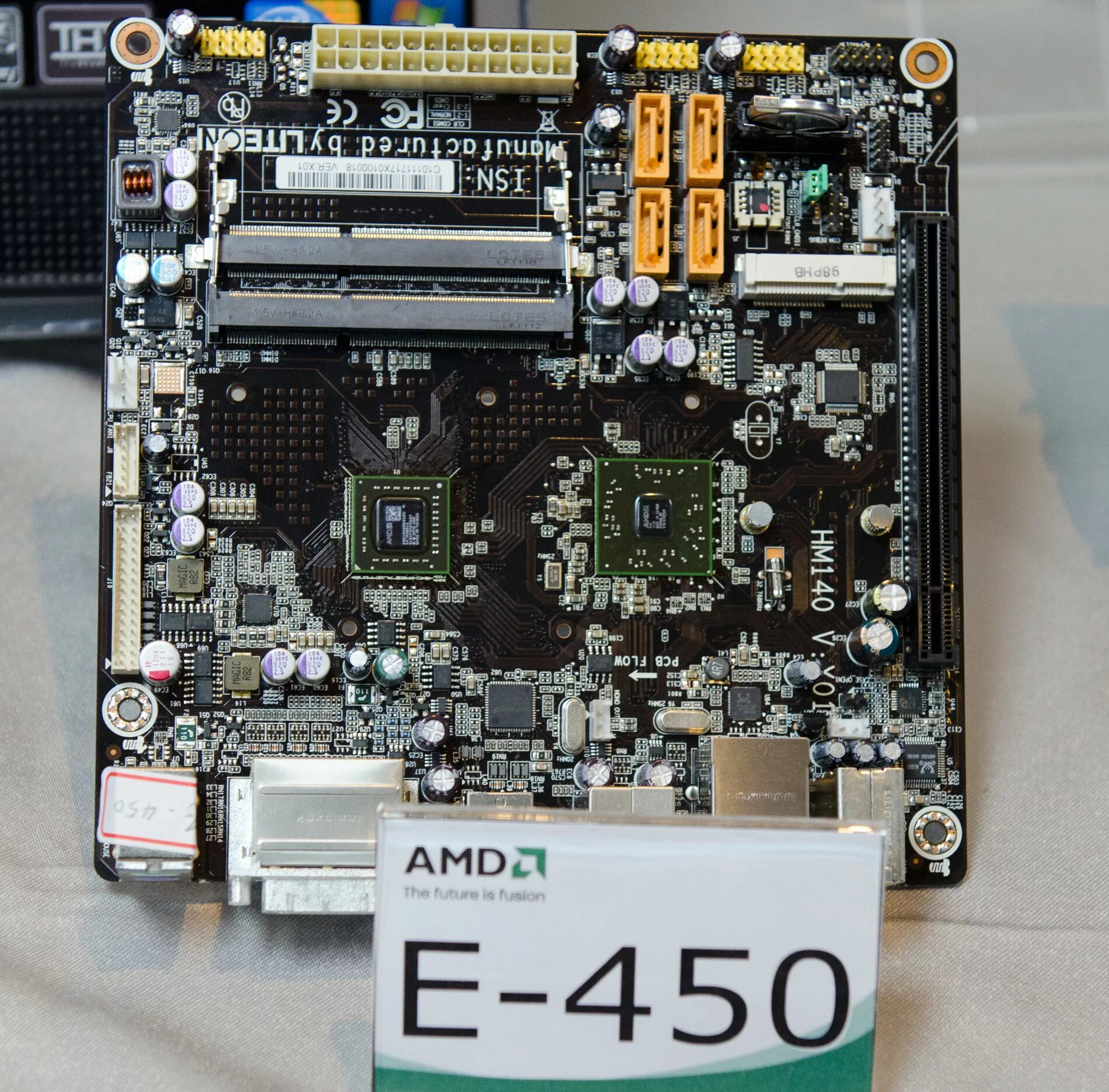 Процессор AMD E-450. AMD Fusion e-450 1.65 ГГЦ. AMD e450 сокет. AMD модель: e-450. Amd e450