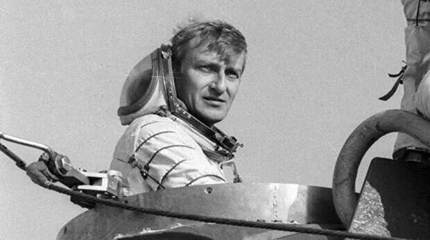 Гермашевский 1978. Польский космонавт. Польский космонавт. Гермашевский приземление. Первый польский космонавт.