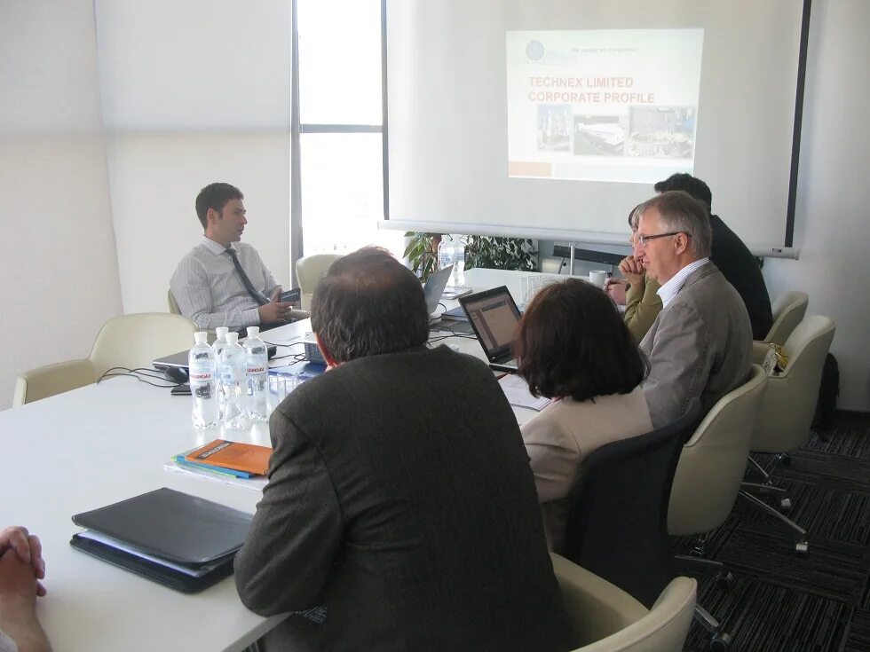 Вакансии линде инжиниринг. Завод технэкс екатеринбург. Линде инжиниринг рус. Газпром линде инжиниринг ja. Логотип линде.