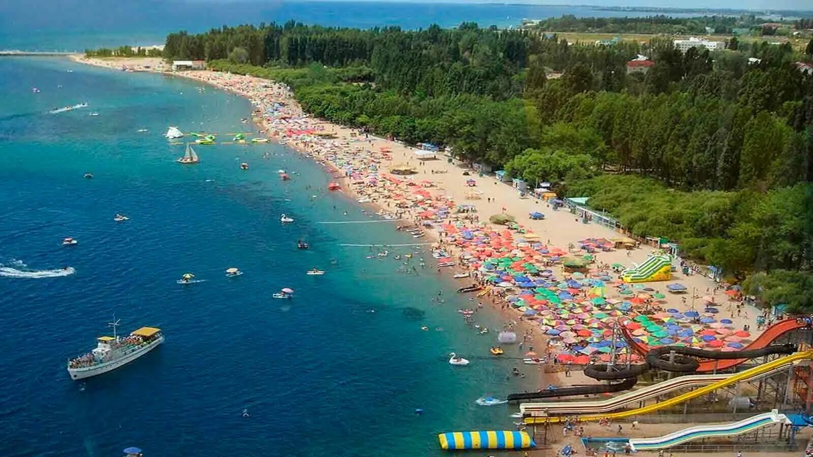 Где отдохнуть на иссык куле. Золотые пески иссык куль. озеро иссык-куль киргизия. пляж иссык куль киргизия. золотые пески киргизия иссык-кульская область.