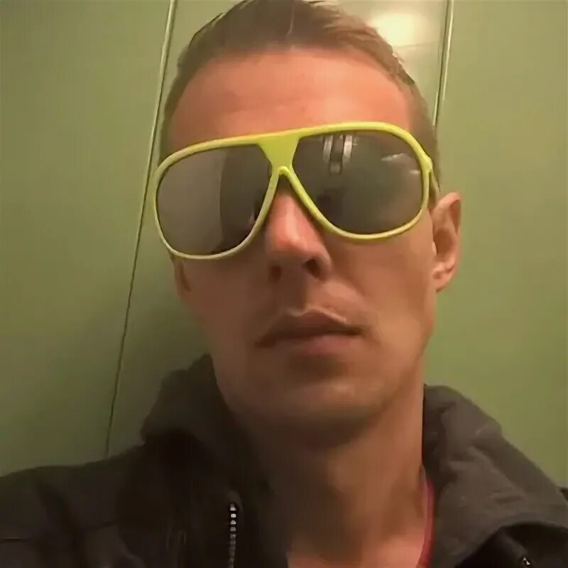 Надпись михалыч. Михалыч 2. Фамилия михалыча. Фамилия михалыча. Фамилия михалыча.