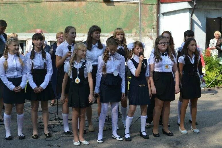 Мбоу оош no 3. Конституция для школьника. Школа 21 осинники кемеровской области-. Школа 23 бикин. Учителя начальных классов г камешково.