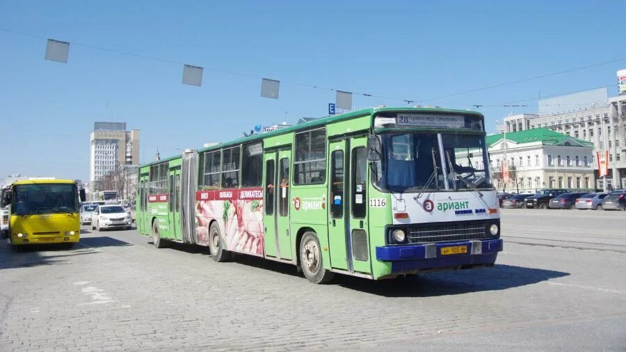 28 автобус екатеринбург. Автобусный екатеринбург. Маз 203 екатеринбург. Маршрутки екатеринбург. Маршрутки екатеринбург.