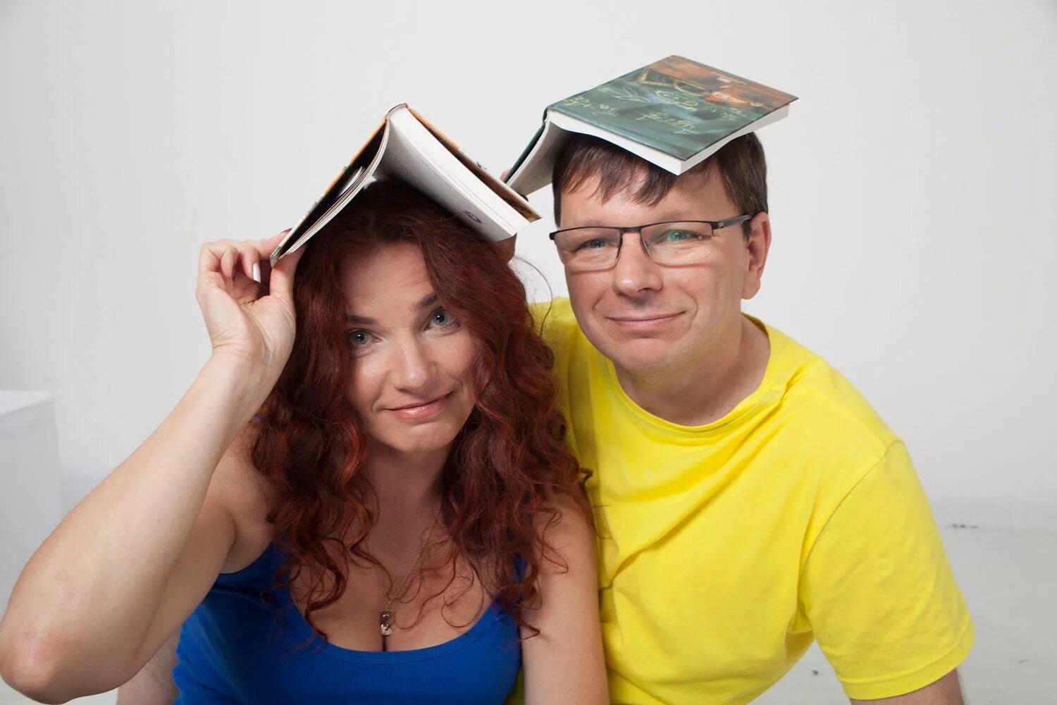 А в жвалевский и е б. А в жвалевский и е б. А в жвалевский и е б. Обложка книги время всегда хорошее. Книга время всегда хорошее.