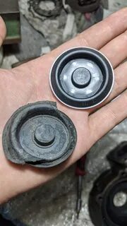 Заглушки днища шкода тур