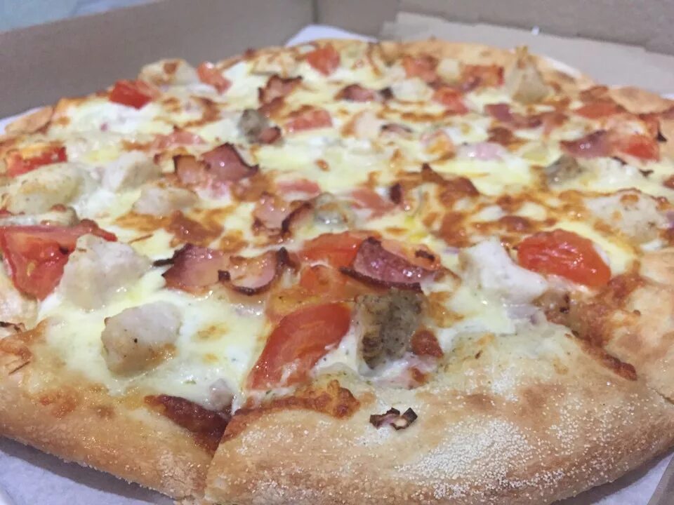 Пицца ронни телефон. Пицца pizza Roni. Пицца Ронни Есенина. Pizzaroni Санкт-Петербург. Пицца Roni СПБ.