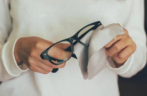 Cleaning glasses