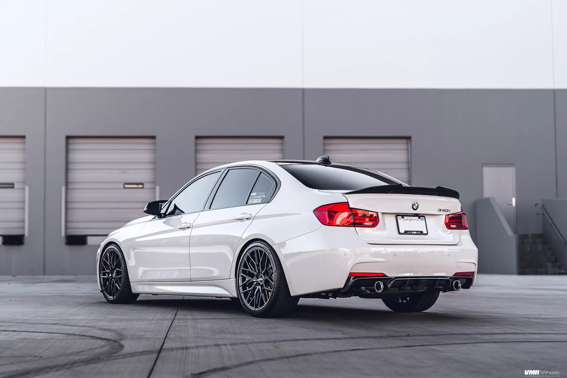 F30 340i. Bmw 340i f30. 340 бмв f30. bmw f30 amg. bmw f30 vmr 19.