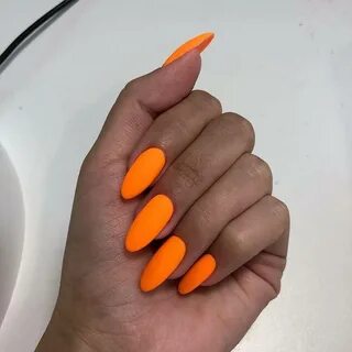 Кислота оранжевого цвета
