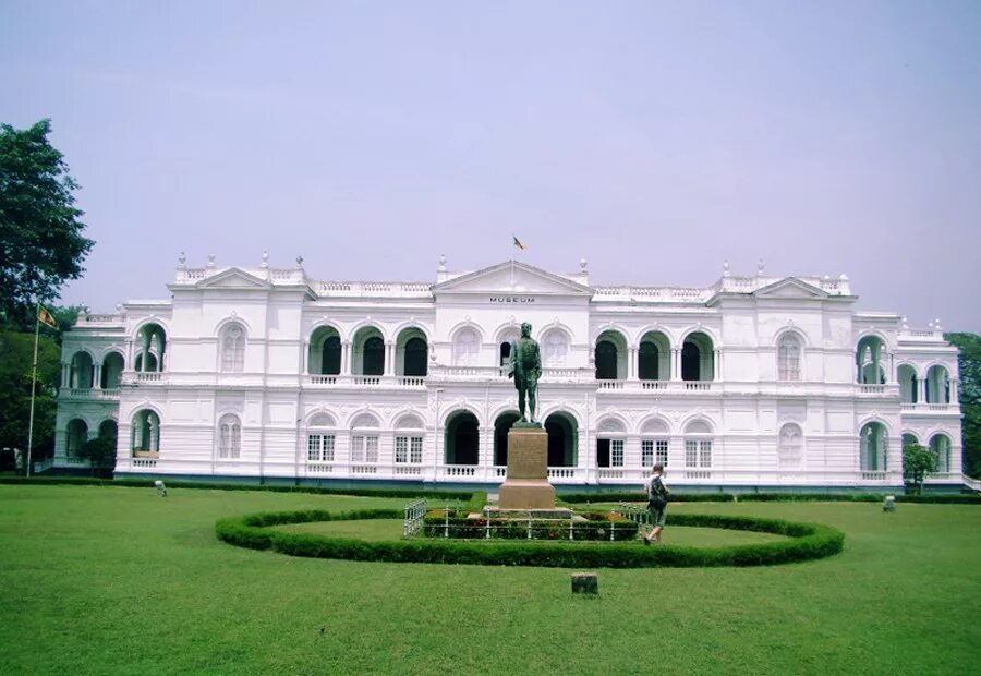 National museum of natural history, colombo. Шри ланка музей. Коломбо (шри ланка). Национальный музей коломбо. Национальный музей коломбо шри-ланка.