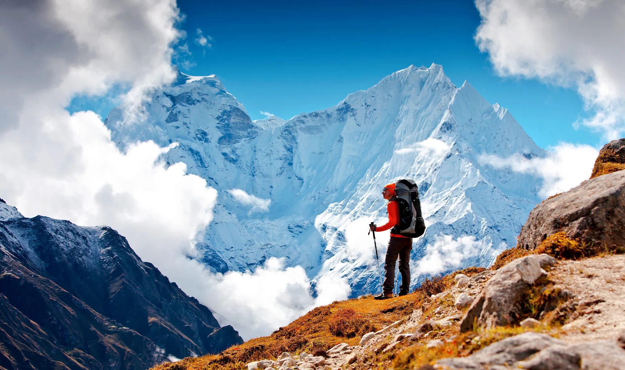 Треккинг хайкинг. Высокогорный треккинг Непал. Хайкинг в Гималаях. Гималаи поход. Горы и тетки