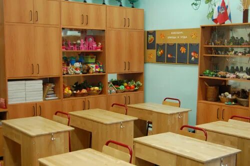 Шкаф для наглядных пособий