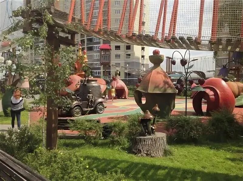 Площадка совхоз имени ленина. Парк лукоморье совхоз имени ленина. совхоз имени ленина детский парк. совхоз ленина детский парк лукоморье. совхоз имени ленина детская площадка.