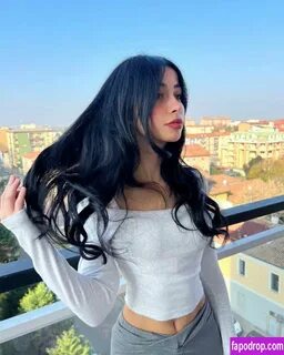 Lucrelisa слитое обнаженное фото 0115 с Онлифанс или Патреон.