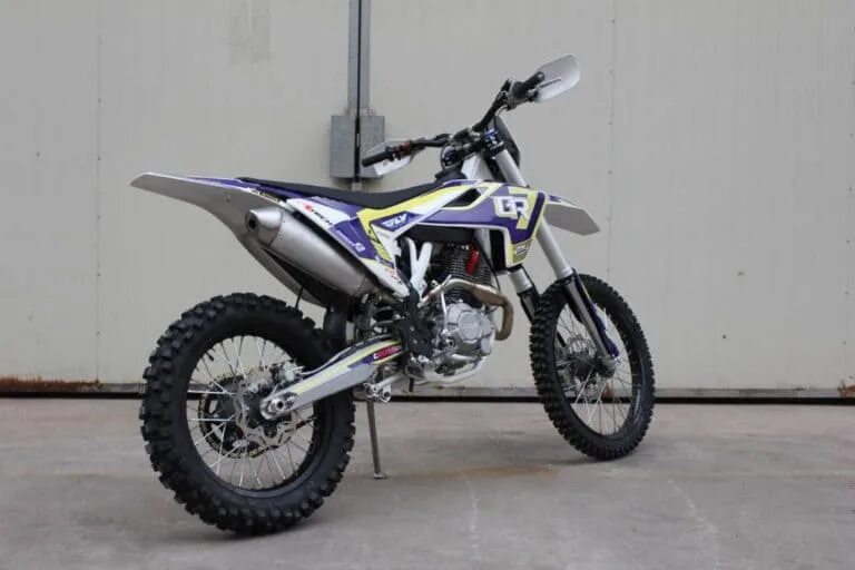 Gr7 4t. Питбайк gr7. Gr7 250 lite 4t. Gr7 300 4t. Мотоцикл gr7 f250a-m enduro lite.