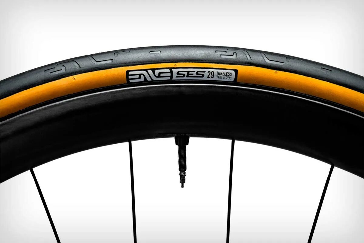 Continental ultra sport. Continental Ultra Sport 3. Continental Ultra Sport 29. 26 Слик Tubeless. Veetireco g-Sport, 700x35c, DCC Compound, Tubeless ready.