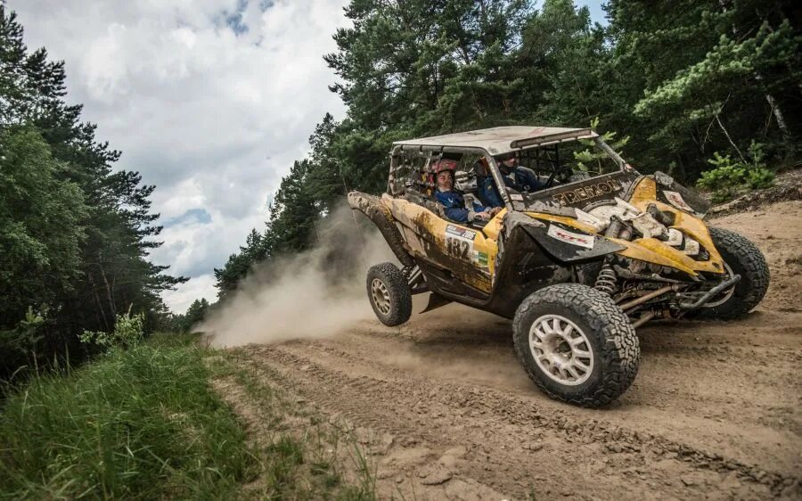 Offroad мод много денег. Оффроуд проджект 20. Offroad rigs. Проджект оф роуд. Проджект оф роуд.