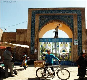 Uzbekistan pagodas