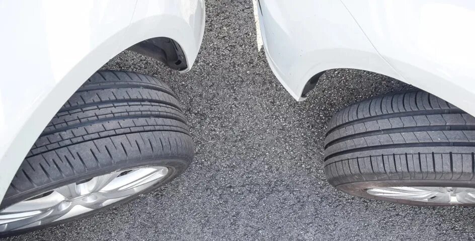 Узкопрофильные шины. Широкие шины. Узкая шина. Bkt agrimax rt-955 300/95 r46. Super swamper tsl\ss.