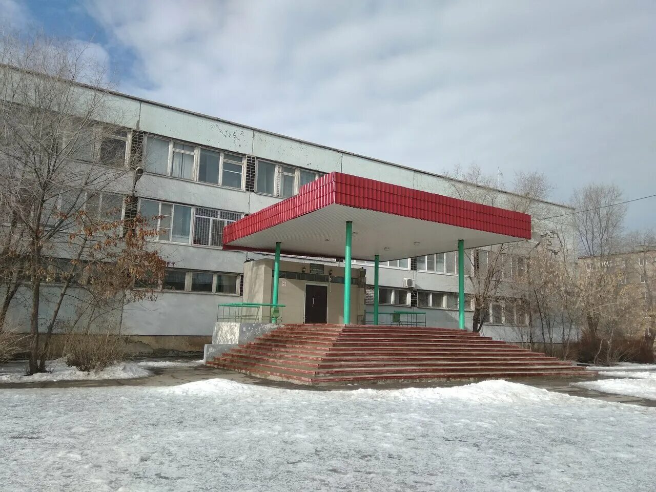 Фото: Гимназия г. Волжского, гимназия, Пионерская ул., 31, Волжский - Яндекс Кар