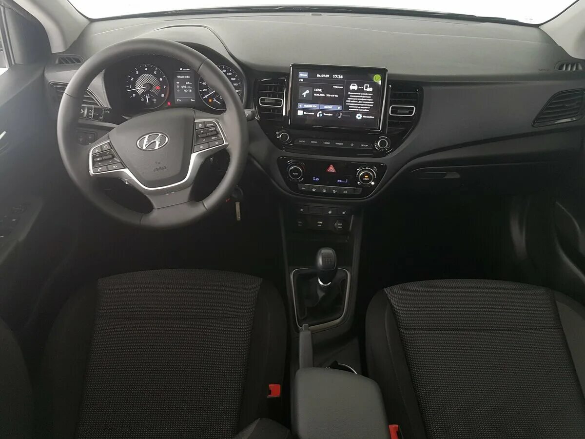 Solaris 2025 комплектации. Hyundai solaris 2025. хёндай солярис 2025 комплектации. hyundai солярис 2025. новый hyundai solaris 2025.