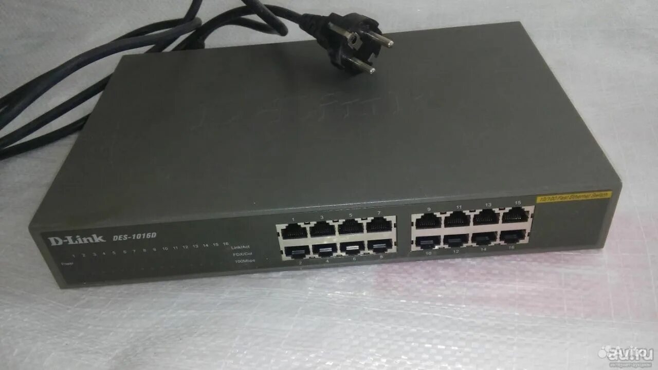 Коммутатор d-link des-1016a. Коммутатор des-1016d. Коммутатор d-link des-1016d/h1a. D-link dgs-1100-08plv2/a1a. Коммутатор неуправляемый d-link des-1016d.