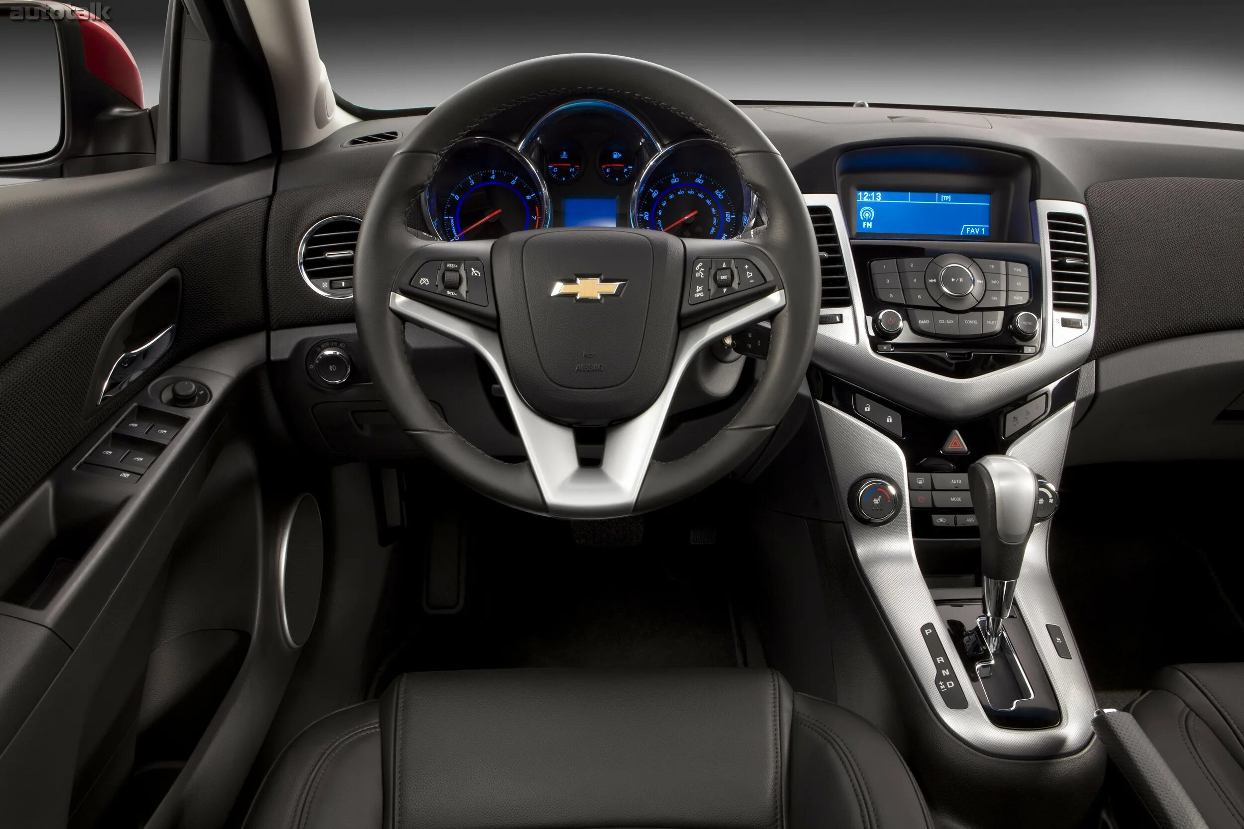 Шевроле Круз 2014 салон. Chevrolet Cruze Interior. Шевроле Круз седан 2014 салон. Шевроле Круз 2021 салон.