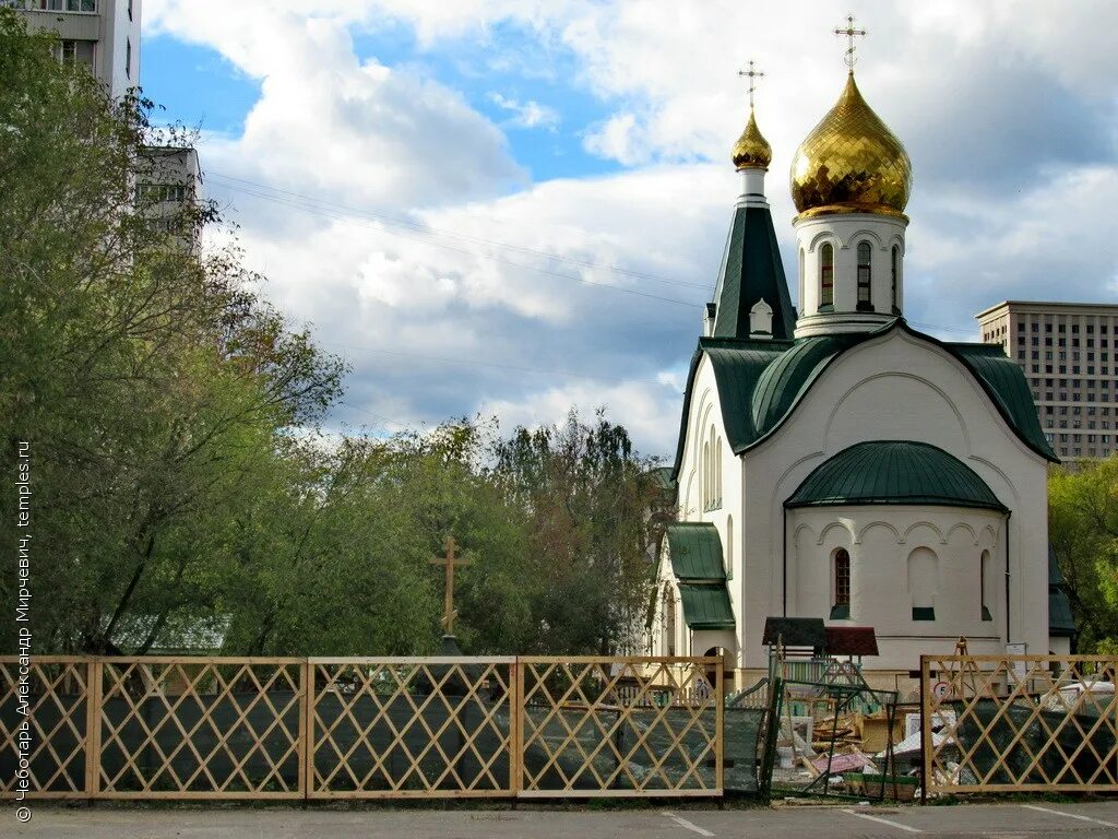 храм дмитрия хорошево. храм дмитрия солунского ул берзарина. храм димитрия солунского в хорошеве. храм дмитрия хорошево. храм великомученика димитрия солунского в хорошеве москва.