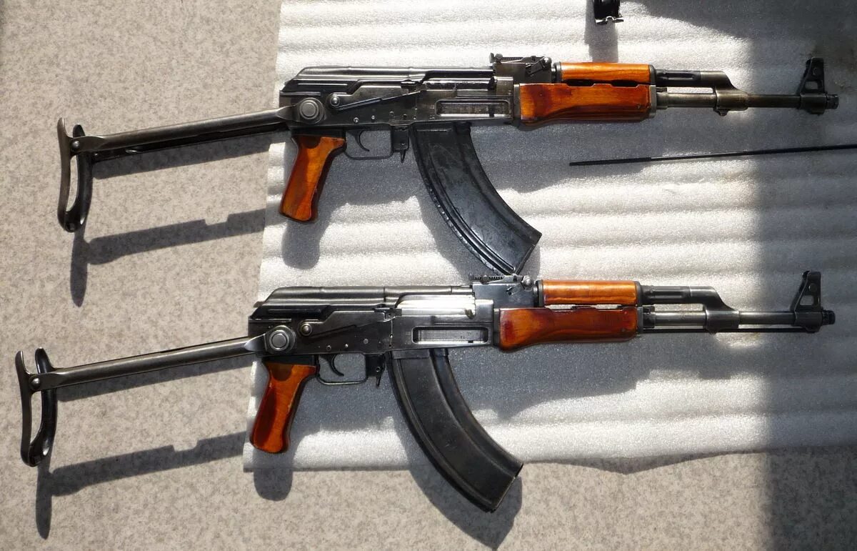 Ак складной. Автомат калашникова акс-47. акмс 47 автомат калашникова. акс автомат калашникова складной 47. акмс и акс.